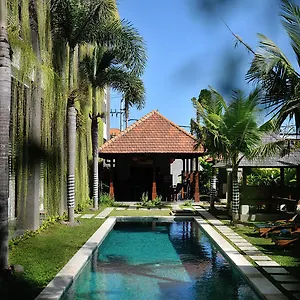 Ganga & 3*, Denpasar Indonesien